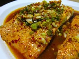 Ginger Garlic Chili Salmon